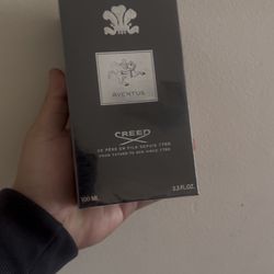 Creed Aventus 