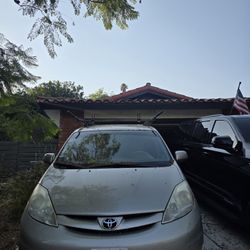 2007 Toyota Sienna