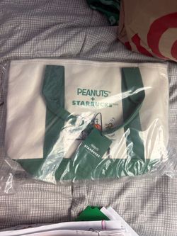 Peanuts x Starbucks Canvas collection