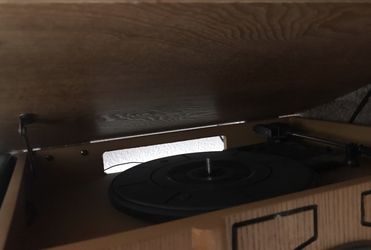 Record player, CD player, radio and even aux cord