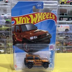 Hot Wheels Mitsubishi Pajero STH