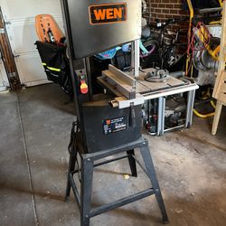 WEN 3.5-Amp 10-Inch Band Saw w/Stand