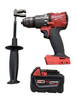 MILWAUKEE HAMMER DRILL/DRIVER #35724