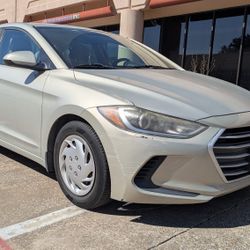 2017 Hyundai Elantra