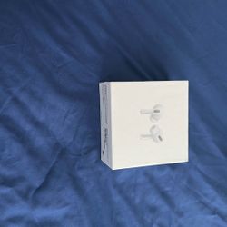 AirPods Pro With Wireless Charging Case 