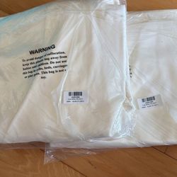 Various sizes of ivory tablecloths
