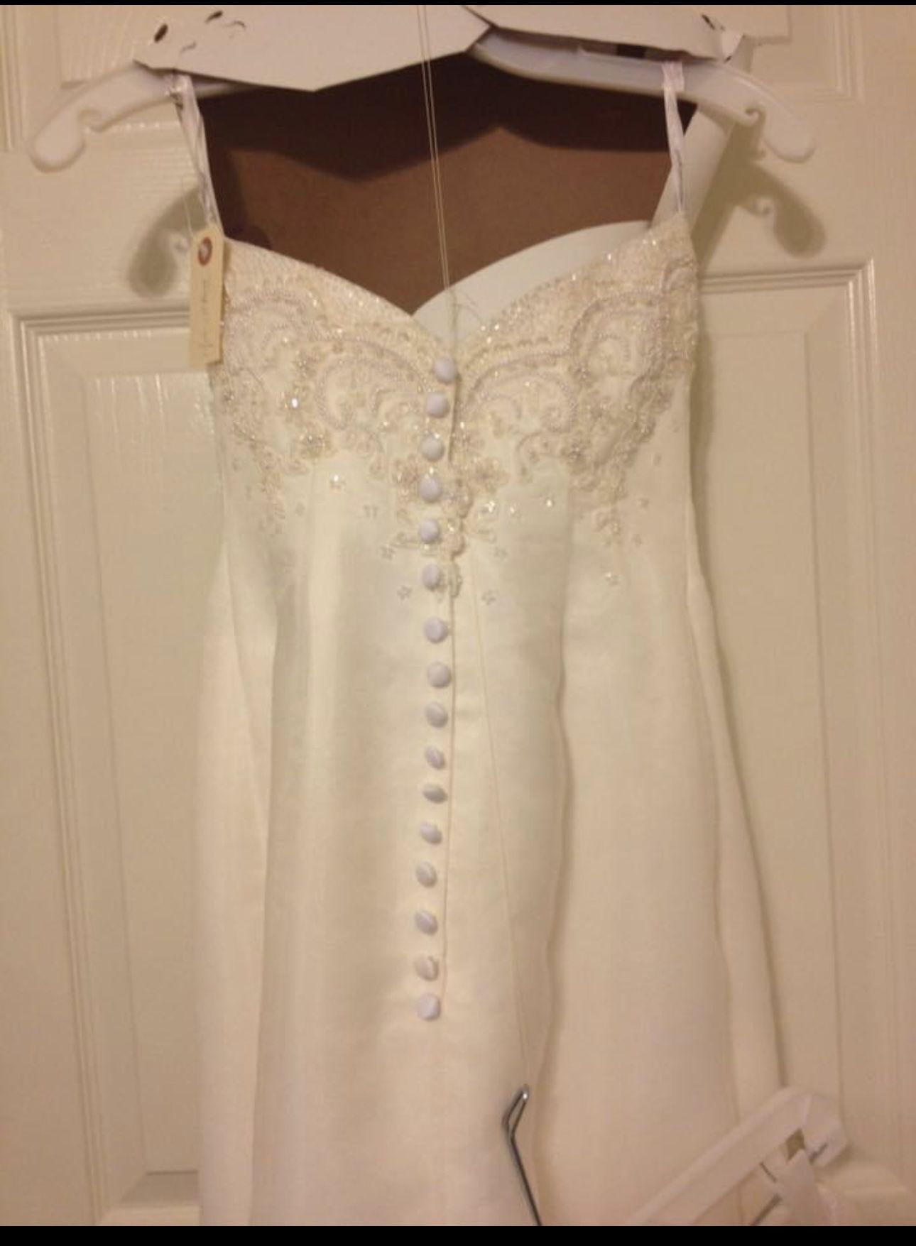 Davids Bridal Ivory Wedding Dress