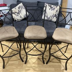 3 Barstools 