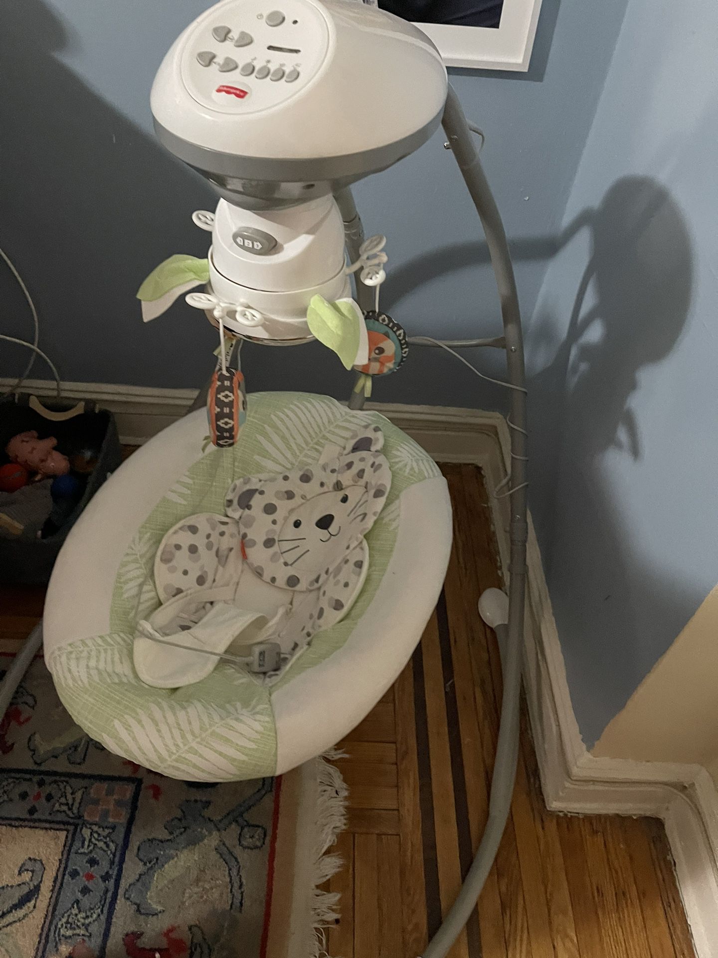 Fisher-Price - Snow Leopard Swing - Green