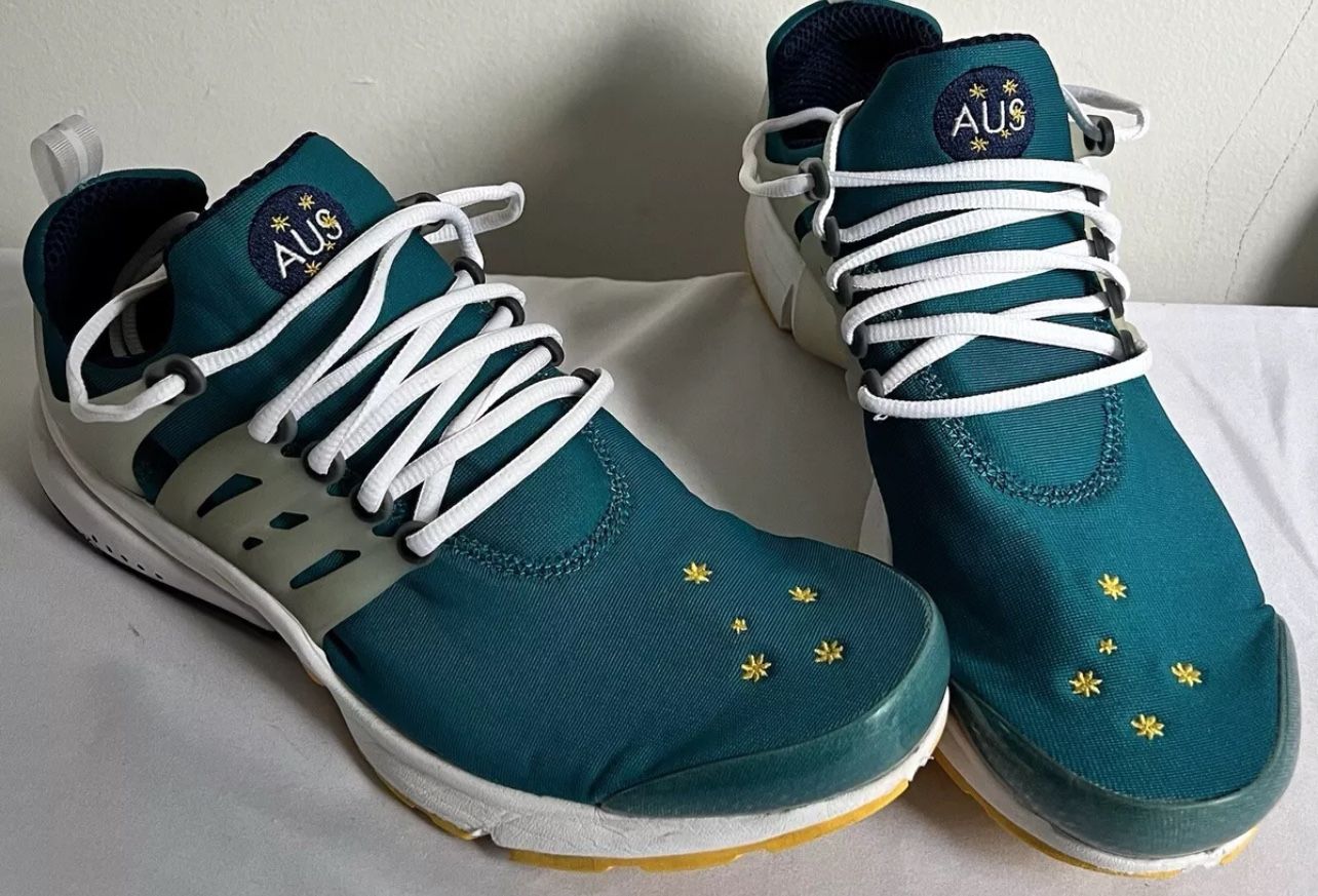 Nike Air Presto Australia Olympic Size Large CJ1229 301 Mens - Main Image