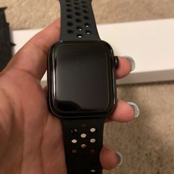 Apple Watch Series 6
