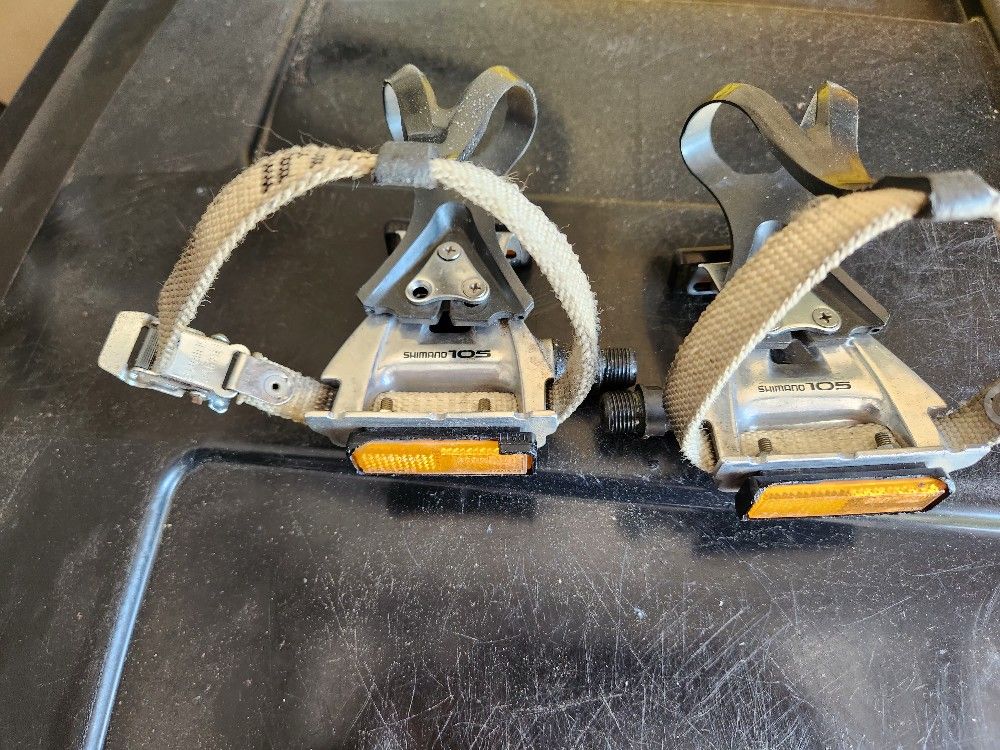 105 Pedals For Road Biking