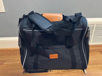 Morpilot Soft-Sided Pet Carrier Bag