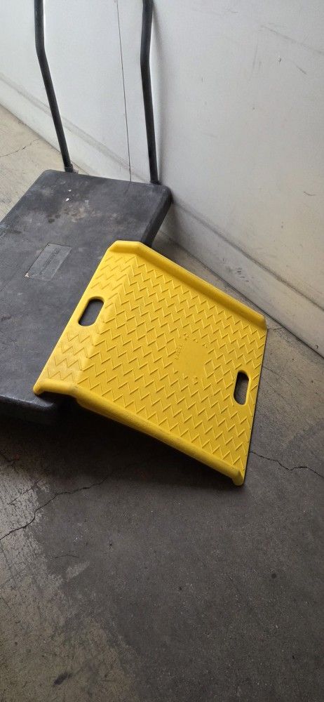 Curb Ramp For Dollie And Dollie Bar Helper