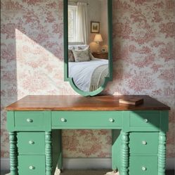 Antique Writing Desk / Vanity 