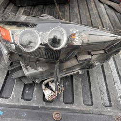 2014-2016 LEXUS IS 250 SPORT RIGHT SIDE HEADLIGHT 👉👉ASK FOR PRICE 