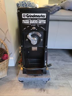 Commercial coffee grinder