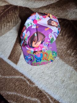 Gorra Dora