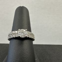 .61ct White Gold Wedding Ring Set