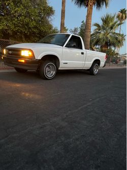 S10