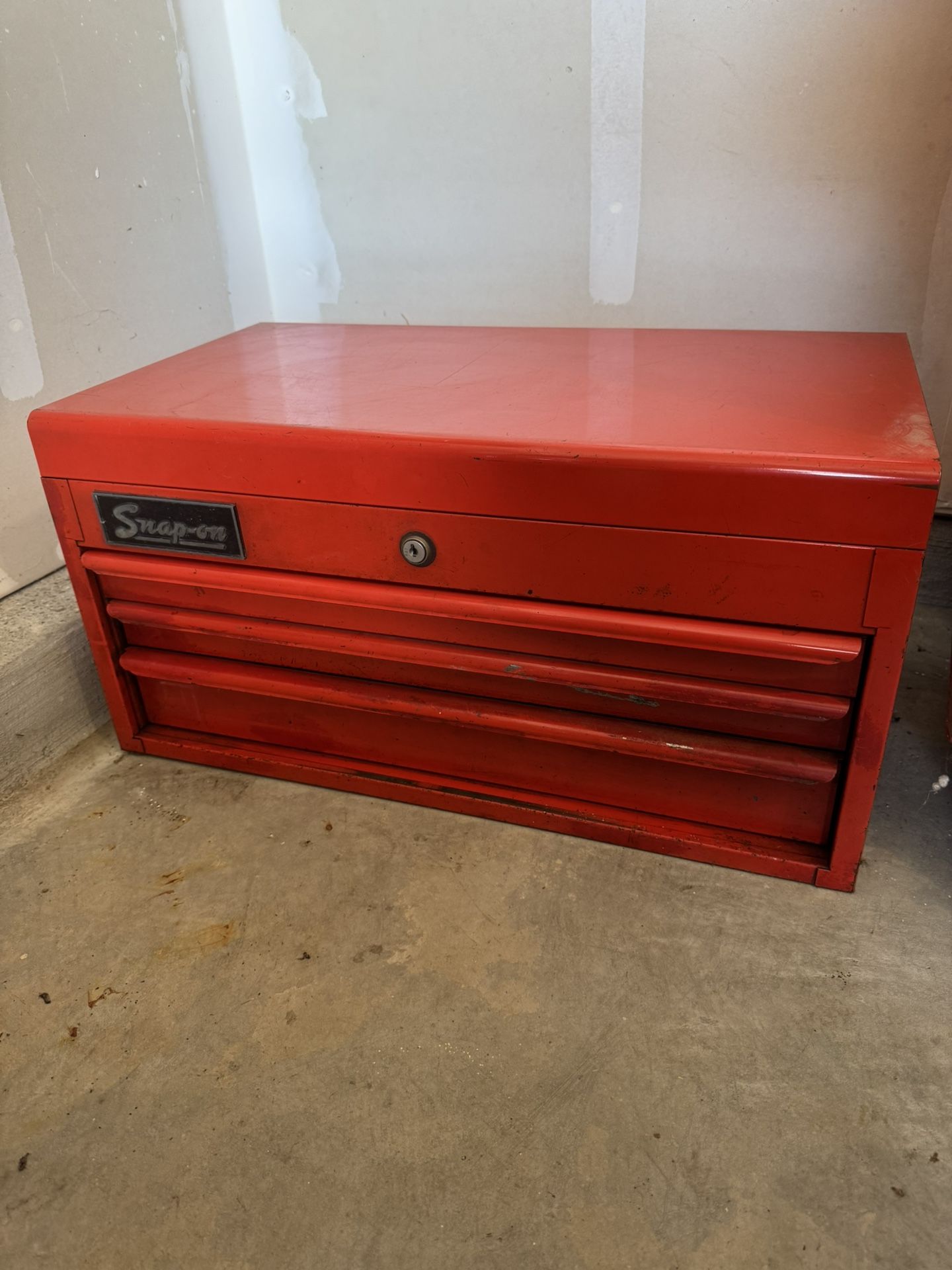 Snap on Toolbox