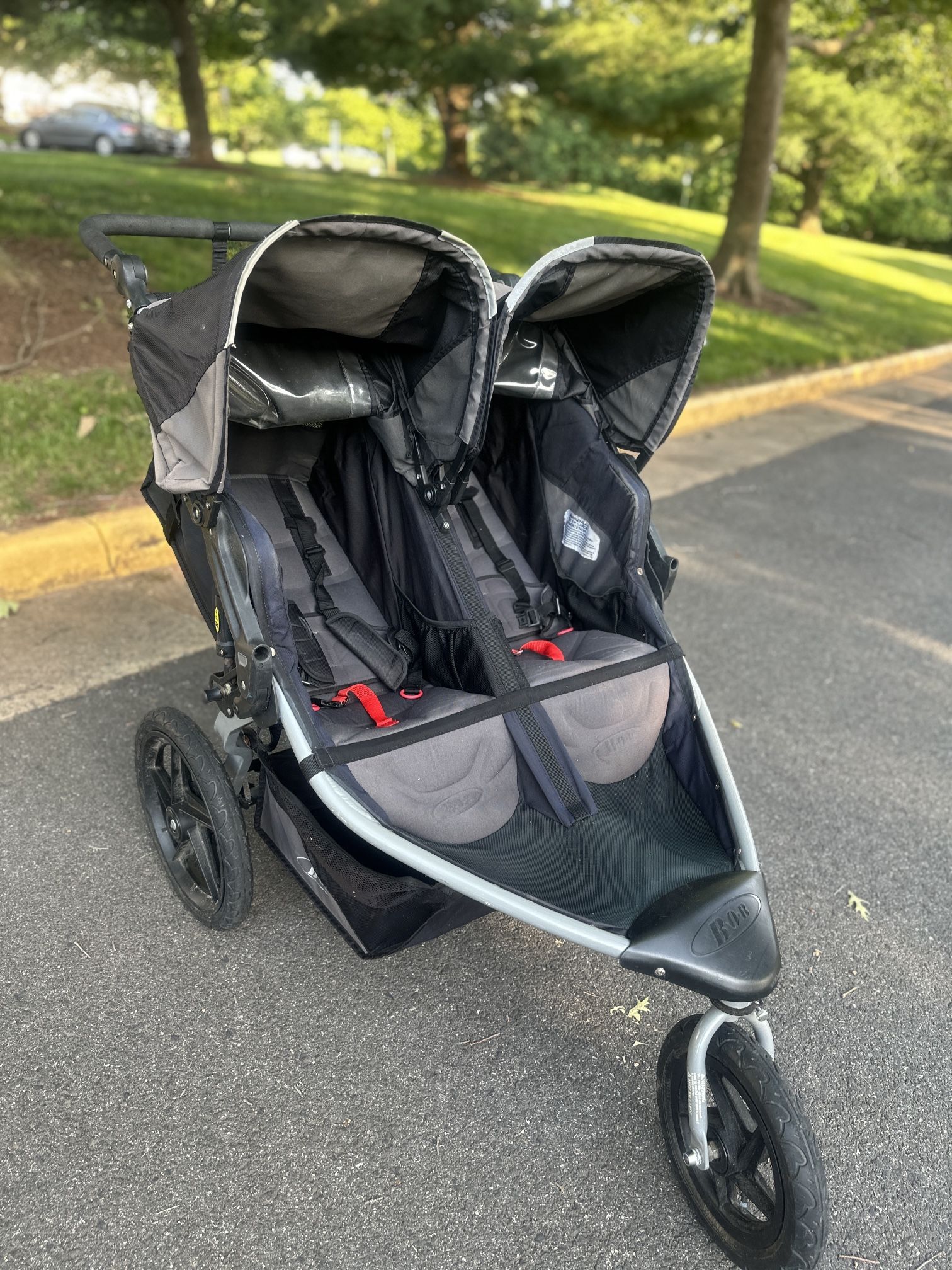 Bob Revolution Flex Duallie Double Stroller In Great Shape