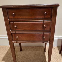 Small Antique Sewing Table w/3 Drawers Scratches commensurate with age and usage 16.5 x 13 x 26 Smoke free household