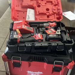 milwaukee 2 in 1 drill kit combo