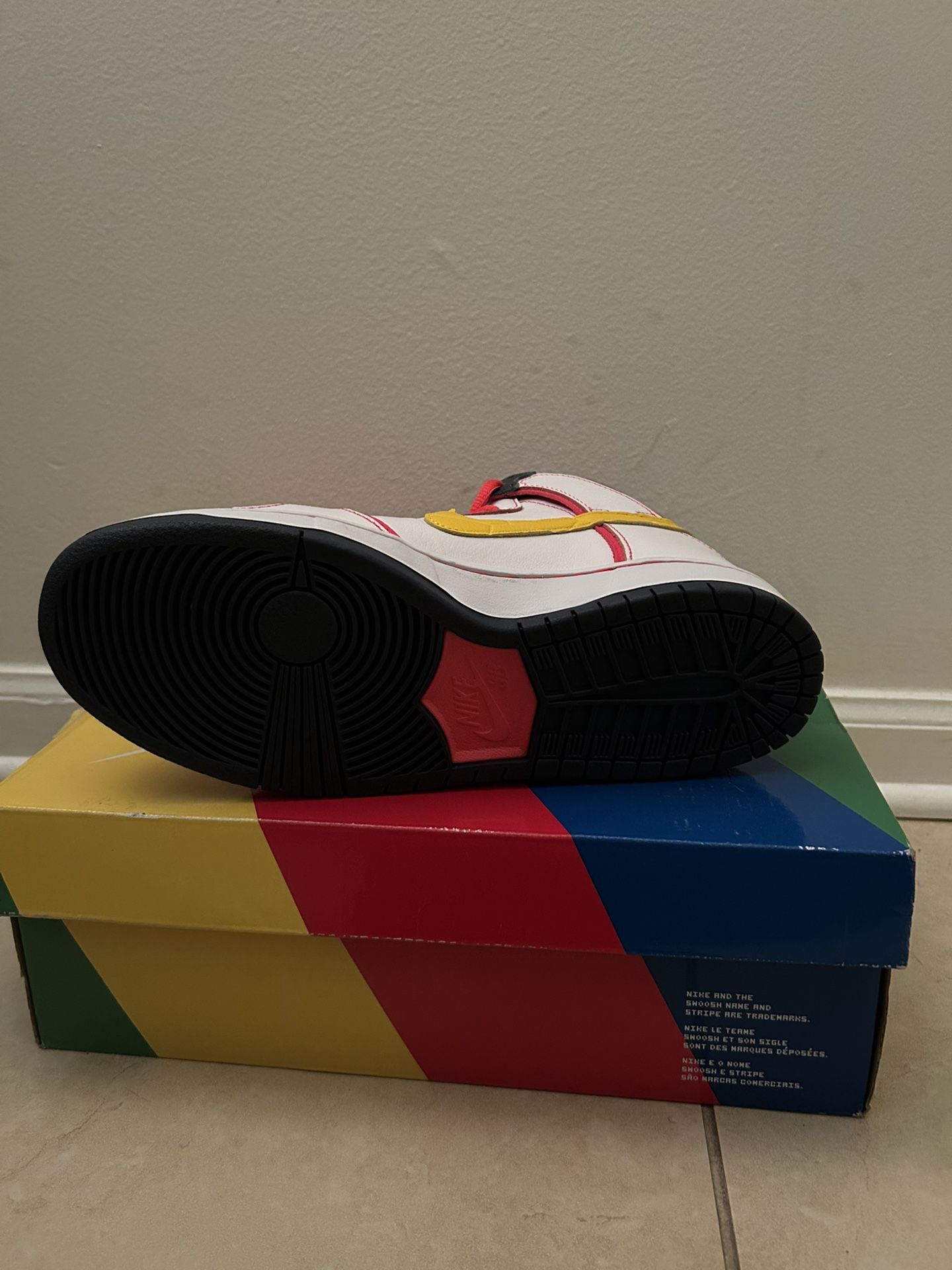 Nike SB Dunk High RX-0 Unicorn Gundam