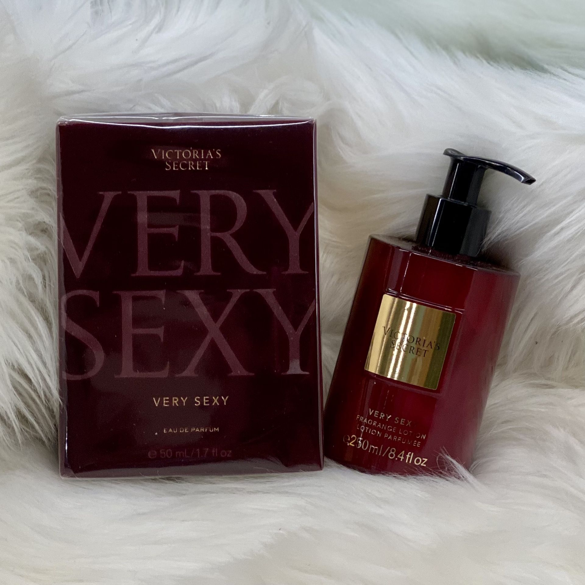 Victoria’s Secret Very Sexy Perfume 1.7oz ( Brandnew ) $55/Set