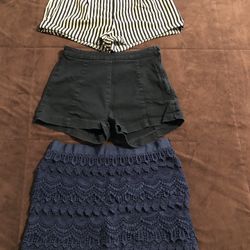 Lot Of 3 Women’s Shorts / Skirt Size M