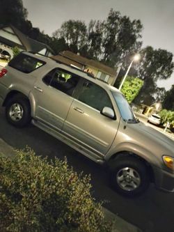 2001 Toyota Sequoia