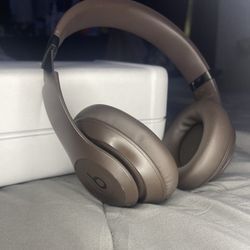BEATS STUDIO PROS (BROWN