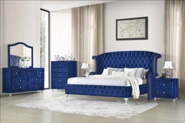 4 PC KINGBBEDROOM SET NEW IN BOX (MATTRESS AND CHEST SOLD SEPARATELY)
