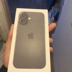 iPhone 16