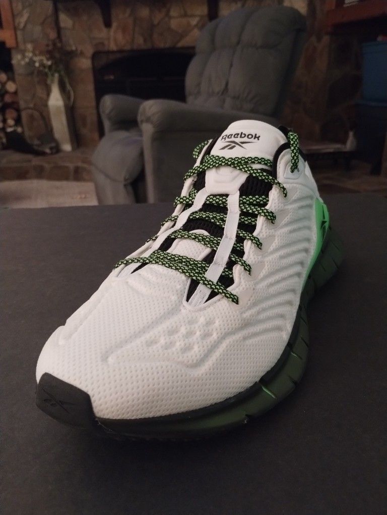 (Size 11) Men's, Brand New, Reebok Zig Kinetica 'White Solar Green' No Box
