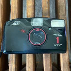 Vivitar series 1 500pz Vintage 35mm Camera TESTED