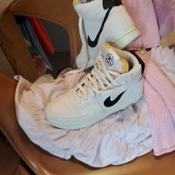 Stussy Vandal Size 7men 