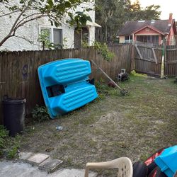 Have a paddle board a Kia and a five seater paddleboard