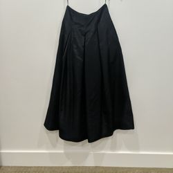 Cache Size 4 Pleated Long Black Skirt