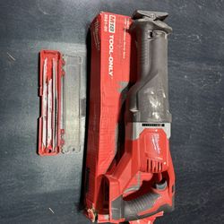 Milwaukee Sawzall 2621-20
