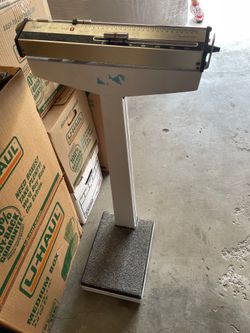 Free: balance beam scale