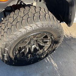 20 INCHES RIMS AND TIRES 