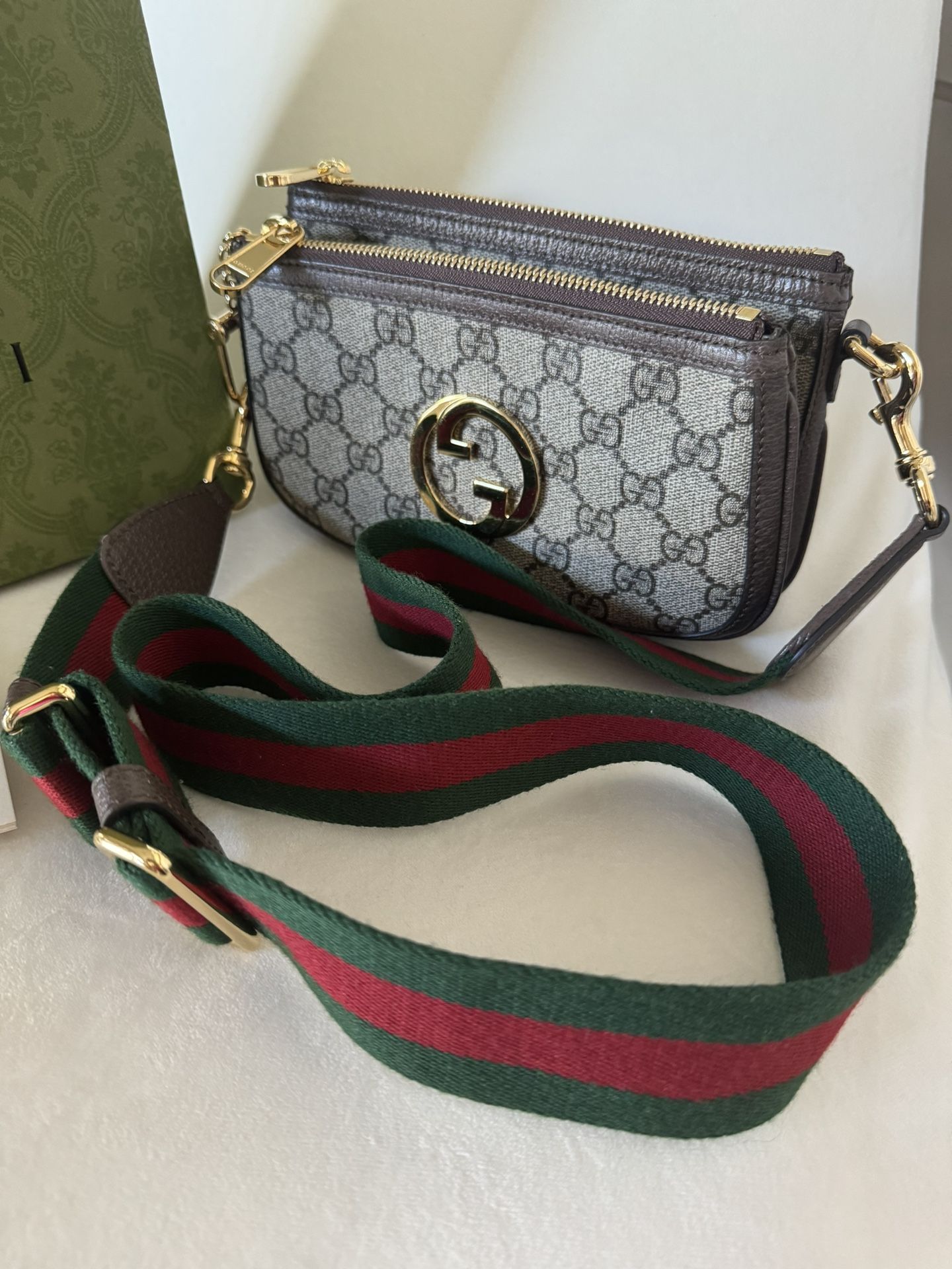 100% Authentic Gucci Crossbody Bag Retail Value $2,099 + Tax