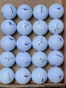 28 Mizuno golf balls Mint condition