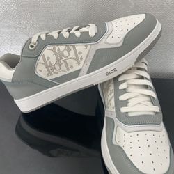 New! Designer CD Men’s B27 Low Top Sneakers Size 11.5