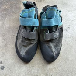 Size 10 Climbing Shoes 