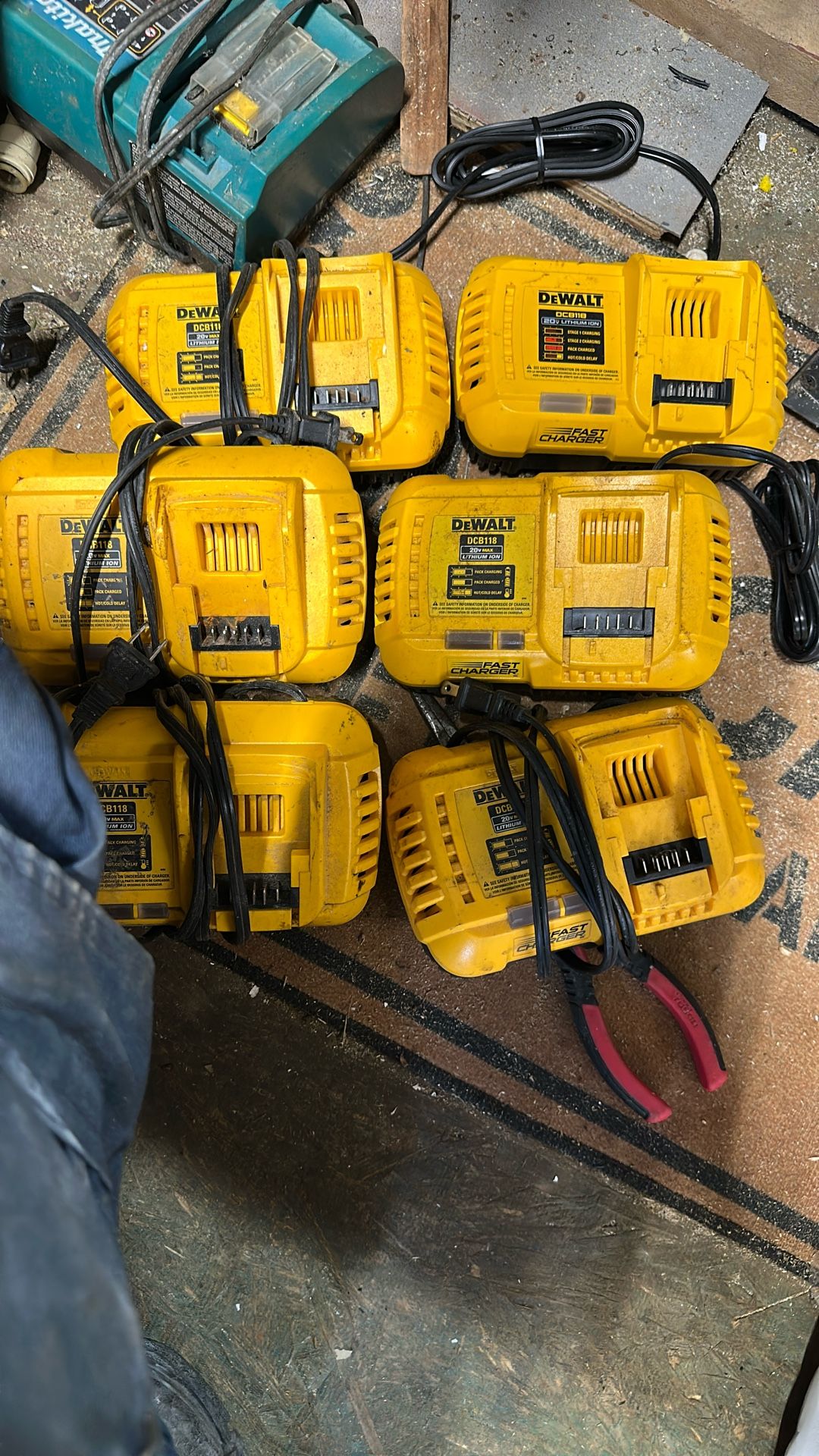 Dewalt Dcb118