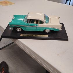 Chevrolet Bel Air (1956) It's In Great Condition An It's Very Clean And Both Doors Open An Hood And The Back Hood Too