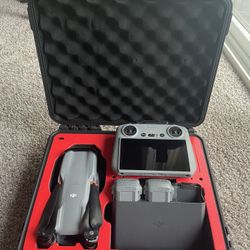 DJI Air 3 Drone + Charging Hub + Case (2 Batteries)